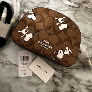 Coach Mini Serena Snoopy